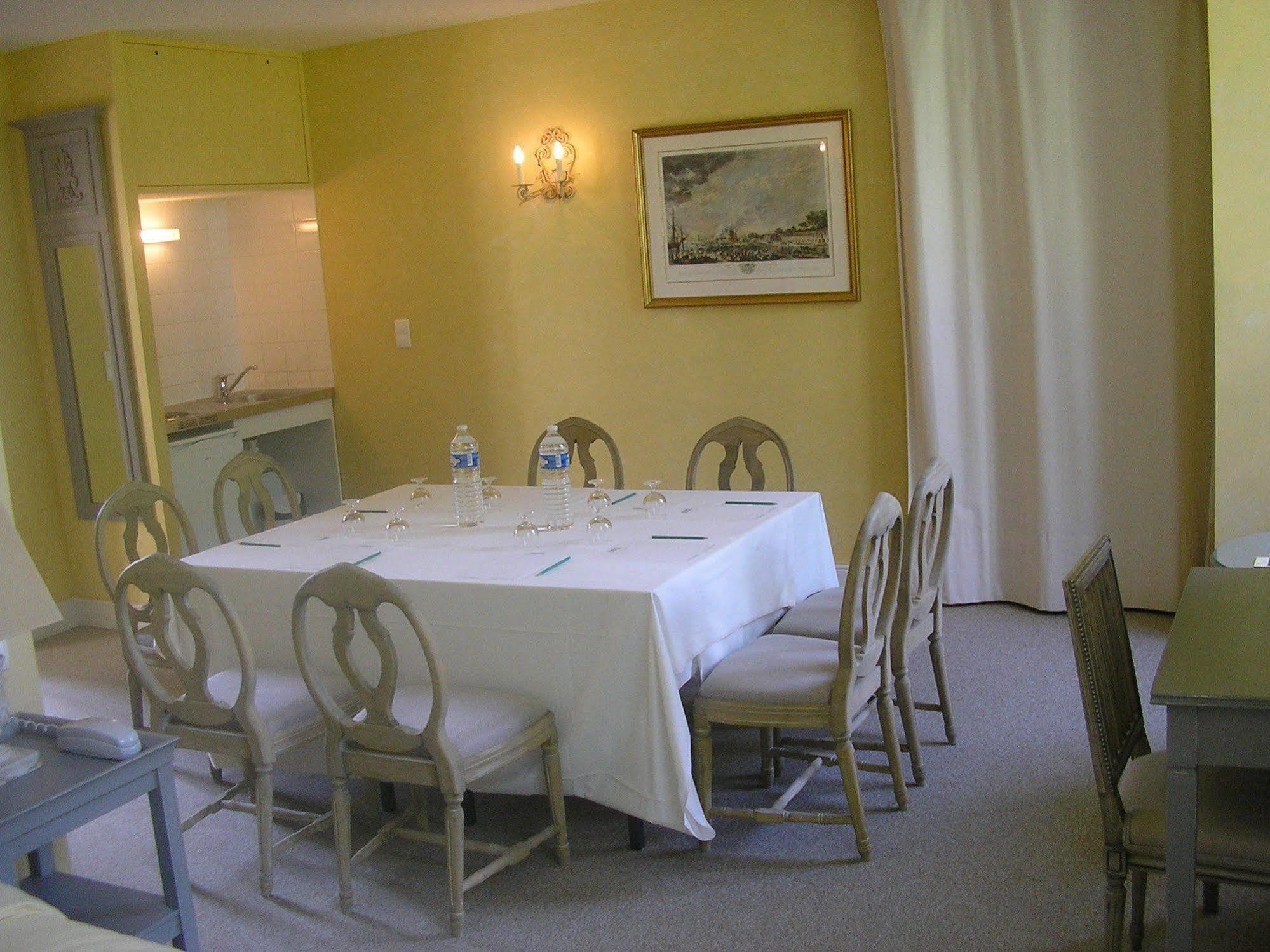Chateau De Lazenay - Residence Hoteliere Μπουρζ Εξωτερικό φωτογραφία